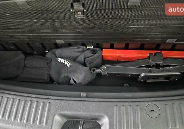 Сірий Кіа Соренто, об'ємом двигуна 2.2 л та пробігом 225 тис. км за 13450 $, фото 38 на Automoto.ua