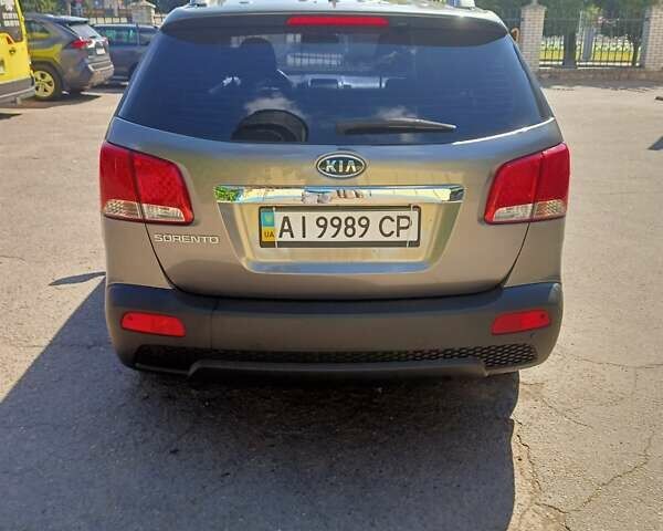Сірий Кіа Соренто, об'ємом двигуна 2.36 л та пробігом 86 тис. км за 15500 $, фото 9 на Automoto.ua