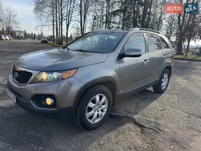 Серый Киа Соренто, объемом двигателя 2.2 л и пробегом 207 тыс. км за 12300 $, фото 2 на Automoto.ua