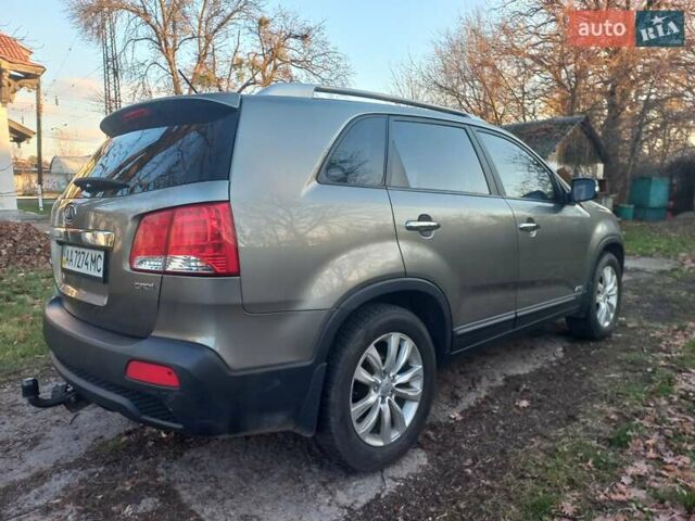 Серый Киа Соренто, объемом двигателя 2.2 л и пробегом 173 тыс. км за 14300 $, фото 3 на Automoto.ua
