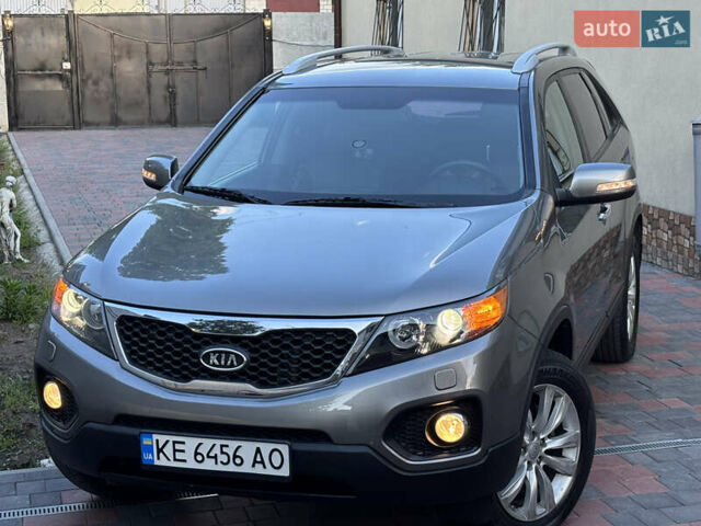 Сірий Кіа Соренто, об'ємом двигуна 2 л та пробігом 150 тис. км за 14700 $, фото 13 на Automoto.ua