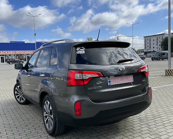 Сірий Кіа Соренто, об'ємом двигуна 2.2 л та пробігом 262 тис. км за 15900 $, фото 6 на Automoto.ua