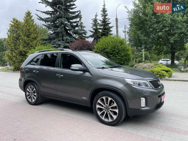 Сірий Кіа Соренто, об'ємом двигуна 2.2 л та пробігом 258 тис. км за 16450 $, фото 7 на Automoto.ua