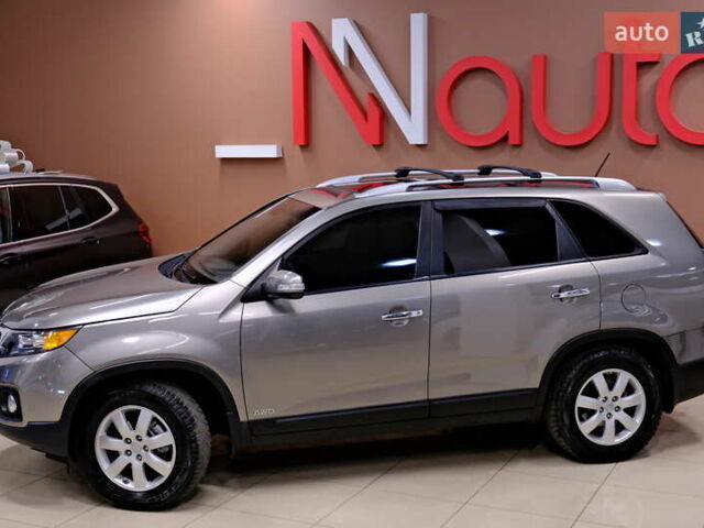 Серый Киа Соренто, объемом двигателя 2.4 л и пробегом 180 тыс. км за 11900 $, фото 11 на Automoto.ua