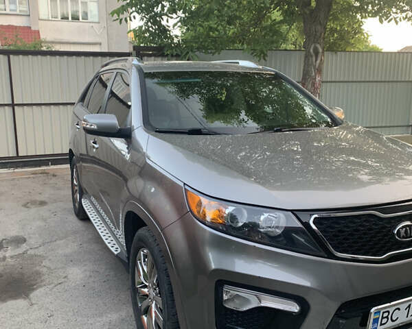 Серый Киа Соренто, объемом двигателя 3.5 л и пробегом 191 тыс. км за 14000 $, фото 10 на Automoto.ua