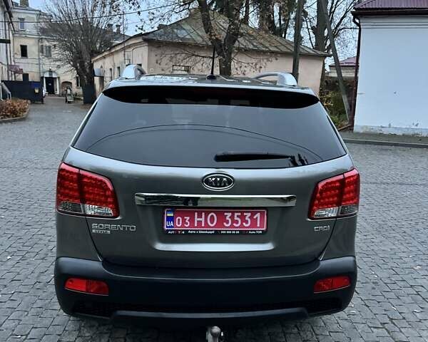 Серый Киа Соренто, объемом двигателя 2.2 л и пробегом 217 тыс. км за 15200 $, фото 15 на Automoto.ua
