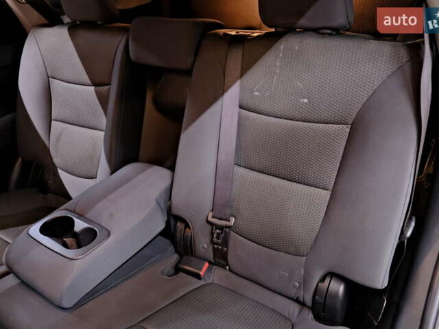 Серый Киа Соренто, объемом двигателя 2.4 л и пробегом 180 тыс. км за 11900 $, фото 34 на Automoto.ua