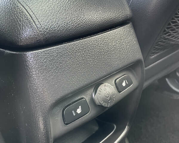 Сірий Кіа Соренто, об'ємом двигуна 2.2 л та пробігом 262 тис. км за 15900 $, фото 20 на Automoto.ua