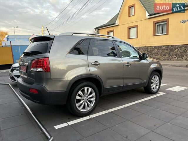 Сірий Кіа Соренто, об'ємом двигуна 2.2 л та пробігом 199 тис. км за 13600 $, фото 8 на Automoto.ua