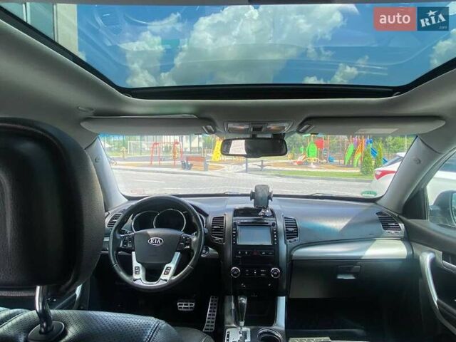 Сірий Кіа Соренто, об'ємом двигуна 2.2 л та пробігом 260 тис. км за 12999 $, фото 8 на Automoto.ua