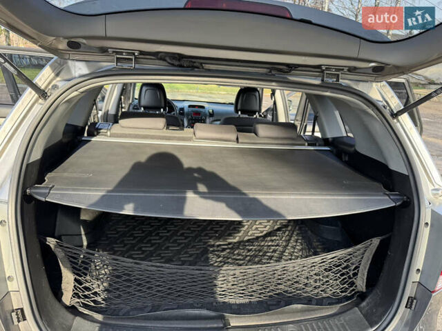 Серый Киа Соренто, объемом двигателя 2.2 л и пробегом 207 тыс. км за 12300 $, фото 33 на Automoto.ua