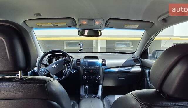 Сірий Кіа Соренто, об'ємом двигуна 2.36 л та пробігом 162 тис. км за 11500 $, фото 14 на Automoto.ua