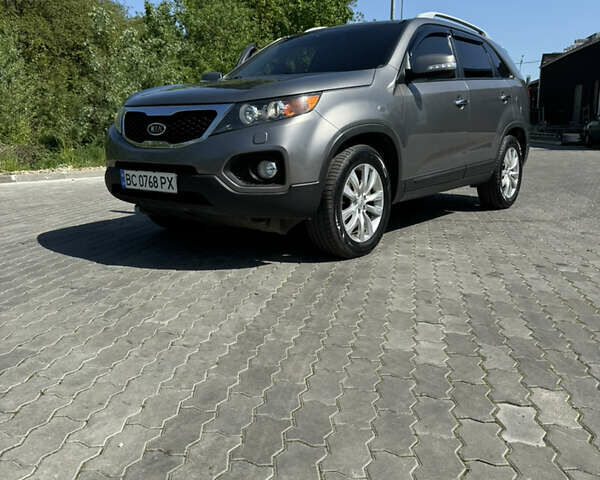 Серый Киа Соренто, объемом двигателя 2.2 л и пробегом 240 тыс. км за 13900 $, фото 4 на Automoto.ua