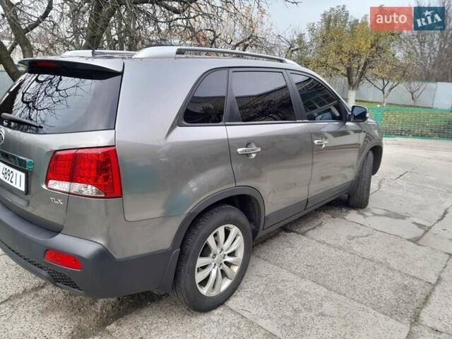 Серый Киа Соренто, объемом двигателя 2 л и пробегом 157 тыс. км за 14500 $, фото 3 на Automoto.ua