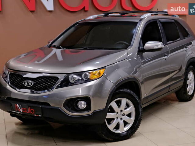 Серый Киа Соренто, объемом двигателя 2.4 л и пробегом 180 тыс. км за 11900 $, фото 9 на Automoto.ua