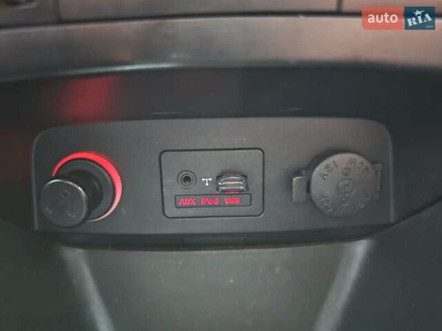 Серый Киа Соренто, объемом двигателя 2.2 л и пробегом 145 тыс. км за 15500 $, фото 18 на Automoto.ua