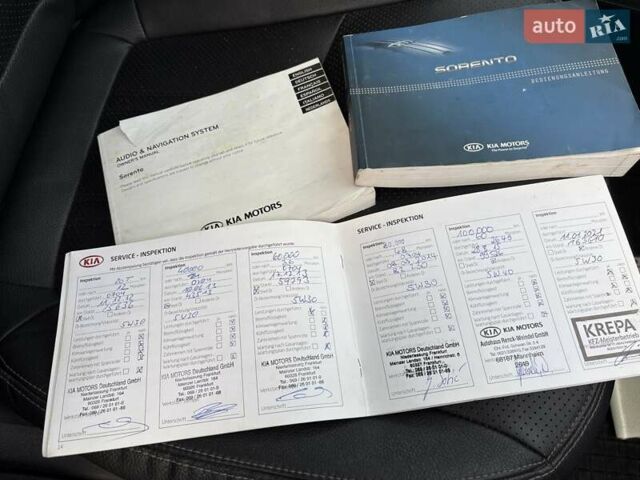 Сірий Кіа Соренто, об'ємом двигуна 2.2 л та пробігом 199 тис. км за 13600 $, фото 28 на Automoto.ua