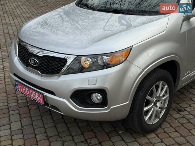 Сірий Кіа Соренто, об'ємом двигуна 2.2 л та пробігом 194 тис. км за 14000 $, фото 12 на Automoto.ua