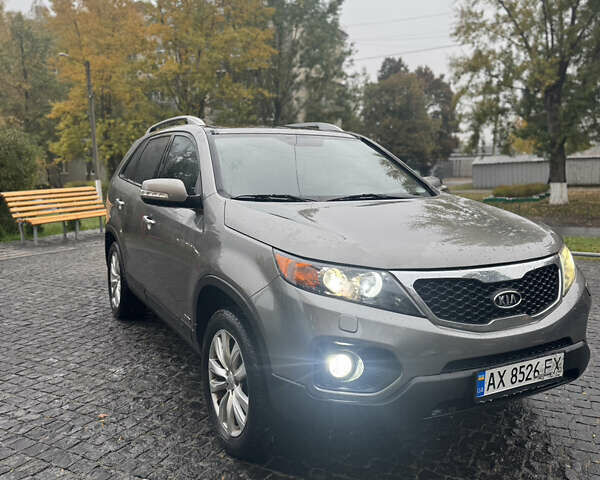 Сірий Кіа Соренто, об'ємом двигуна 2.36 л та пробігом 288 тис. км за 10200 $, фото 20 на Automoto.ua