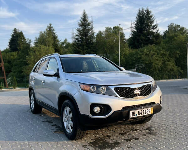 Сірий Кіа Соренто, об'ємом двигуна 2.4 л та пробігом 219 тис. км за 8999 $, фото 26 на Automoto.ua