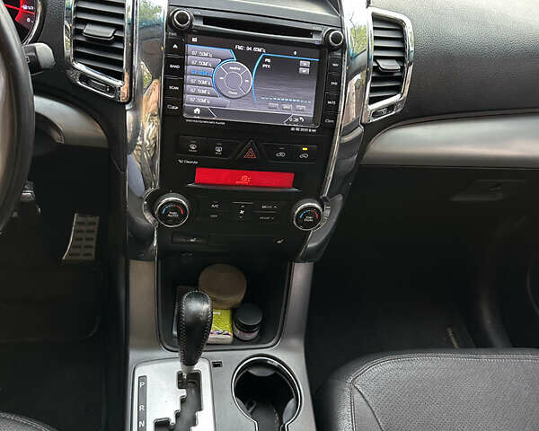 Сірий Кіа Соренто, об'ємом двигуна 2.2 л та пробігом 240 тис. км за 11500 $, фото 9 на Automoto.ua