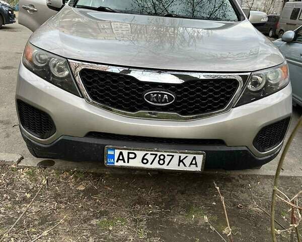 Сірий Кіа Соренто, об'ємом двигуна 2.4 л та пробігом 250 тис. км за 12900 $, фото 5 на Automoto.ua