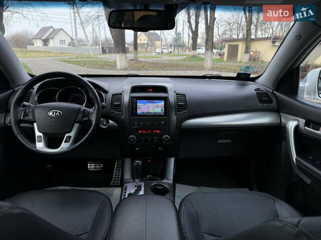 Сірий Кіа Соренто, об'ємом двигуна 2.2 л та пробігом 194 тис. км за 14000 $, фото 29 на Automoto.ua