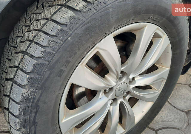 Сірий Кіа Соренто, об'ємом двигуна 2.2 л та пробігом 370 тис. км за 11400 $, фото 7 на Automoto.ua