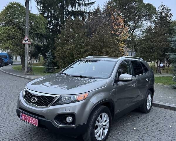 Серый Киа Соренто, объемом двигателя 2.2 л и пробегом 217 тыс. км за 15200 $, фото 4 на Automoto.ua