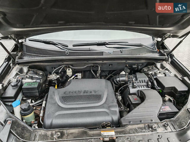 Серый Киа Соренто, объемом двигателя 2.2 л и пробегом 145 тыс. км за 15500 $, фото 14 на Automoto.ua
