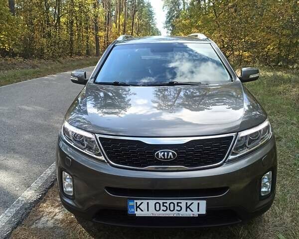 Сірий Кіа Соренто, об'ємом двигуна 2.2 л та пробігом 252 тис. км за 16300 $, фото 1 на Automoto.ua