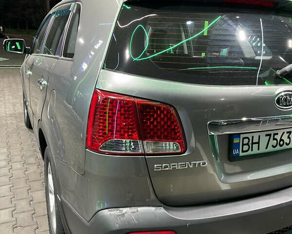 Серый Киа Соренто, объемом двигателя 2.2 л и пробегом 193 тыс. км за 12500 $, фото 11 на Automoto.ua