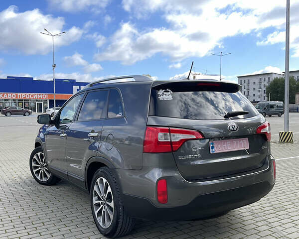 Сірий Кіа Соренто, об'ємом двигуна 2.2 л та пробігом 262 тис. км за 15900 $, фото 5 на Automoto.ua