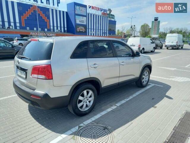Серый Киа Соренто, объемом двигателя 2.36 л и пробегом 254 тыс. км за 9800 $, фото 4 на Automoto.ua