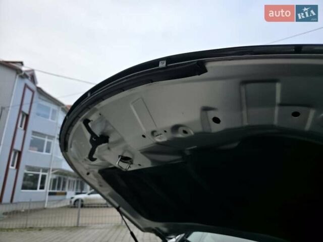 Сірий Кіа Соренто, об'ємом двигуна 2.4 л та пробігом 233 тис. км за 9999 $, фото 27 на Automoto.ua