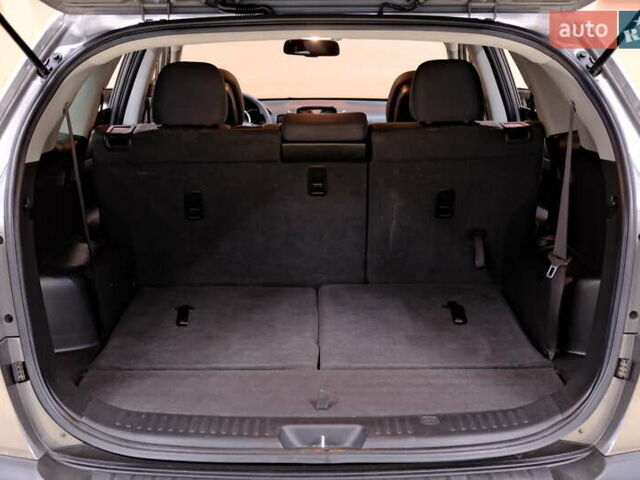 Серый Киа Соренто, объемом двигателя 2.4 л и пробегом 180 тыс. км за 11900 $, фото 51 на Automoto.ua