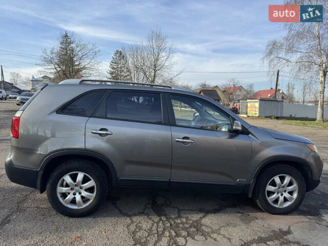 Серый Киа Соренто, объемом двигателя 2.2 л и пробегом 207 тыс. км за 12300 $, фото 5 на Automoto.ua