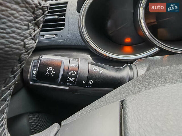 Серый Киа Соренто, объемом двигателя 2.2 л и пробегом 145 тыс. км за 15500 $, фото 46 на Automoto.ua