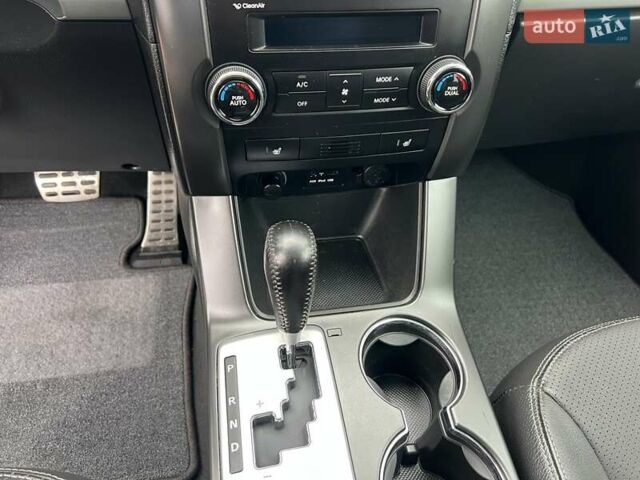 Серый Киа Соренто, объемом двигателя 2.2 л и пробегом 199 тыс. км за 14800 $, фото 34 на Automoto.ua