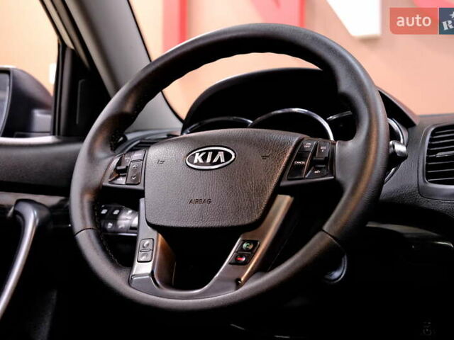 Серый Киа Соренто, объемом двигателя 2.4 л и пробегом 180 тыс. км за 11900 $, фото 48 на Automoto.ua