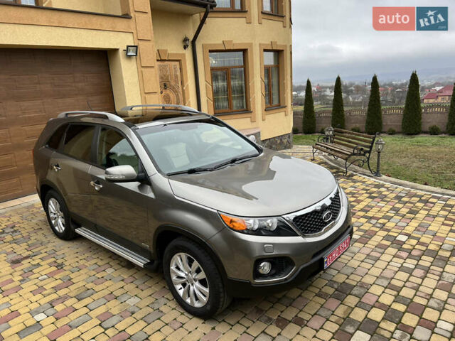 Сірий Кіа Соренто, об'ємом двигуна 2.2 л та пробігом 210 тис. км за 13800 $, фото 8 на Automoto.ua