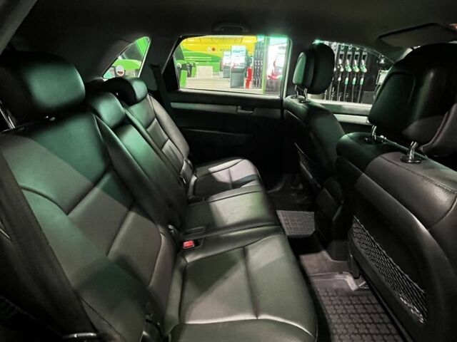 Серый Киа Соренто, объемом двигателя 2.2 л и пробегом 193 тыс. км за 12500 $, фото 14 на Automoto.ua