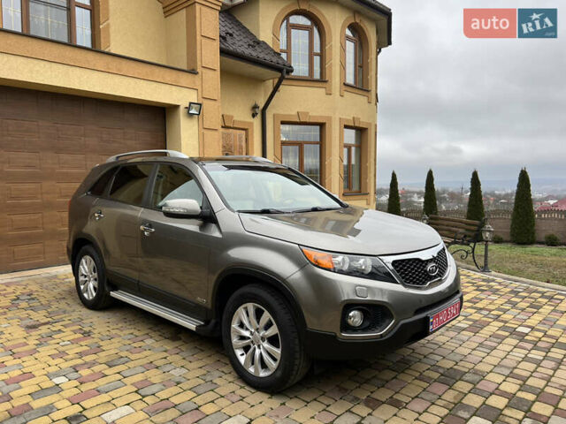 Сірий Кіа Соренто, об'ємом двигуна 2.2 л та пробігом 210 тис. км за 13800 $, фото 2 на Automoto.ua