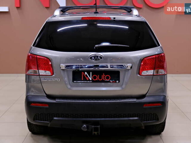 Серый Киа Соренто, объемом двигателя 2.4 л и пробегом 180 тыс. км за 11900 $, фото 12 на Automoto.ua