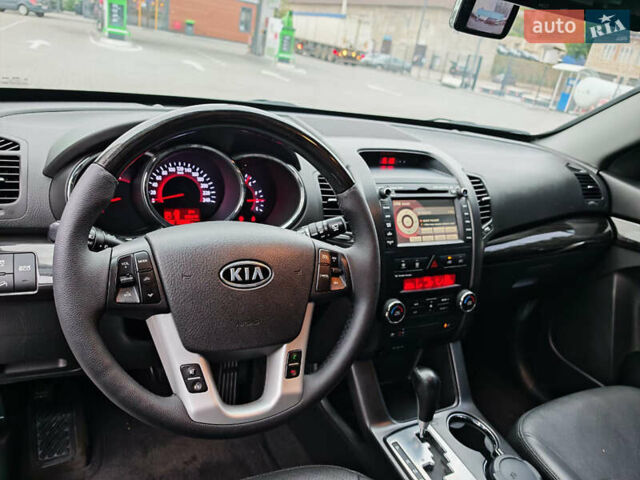 Серый Киа Соренто, объемом двигателя 2.2 л и пробегом 145 тыс. км за 15500 $, фото 38 на Automoto.ua