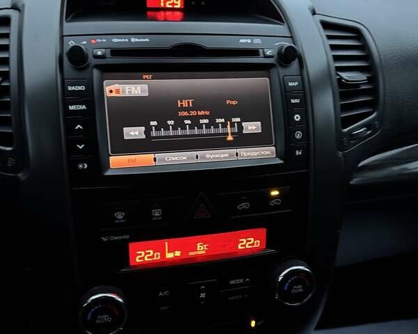 Серый Киа Соренто, объемом двигателя 2.2 л и пробегом 217 тыс. км за 15200 $, фото 25 на Automoto.ua