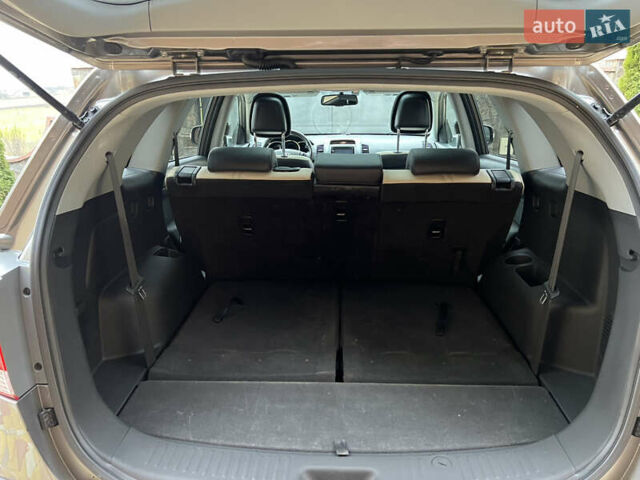 Сірий Кіа Соренто, об'ємом двигуна 2.2 л та пробігом 210 тис. км за 13800 $, фото 39 на Automoto.ua