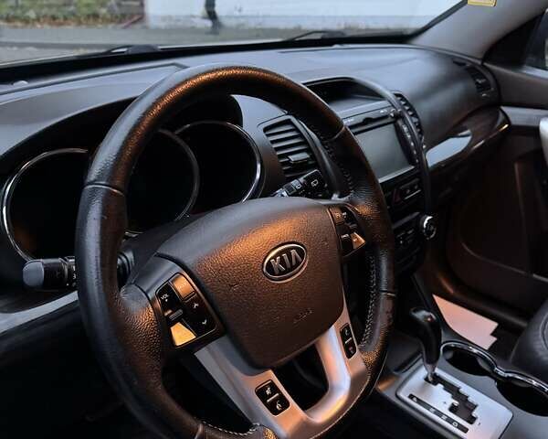 Серый Киа Соренто, объемом двигателя 2.2 л и пробегом 217 тыс. км за 15200 $, фото 24 на Automoto.ua