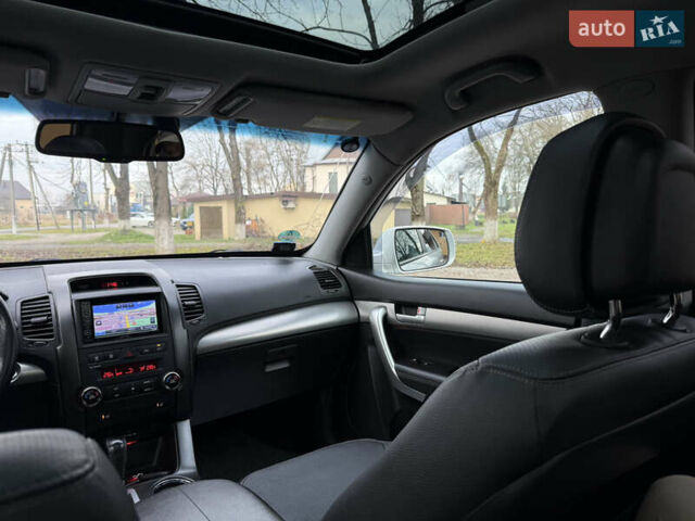 Сірий Кіа Соренто, об'ємом двигуна 2.2 л та пробігом 194 тис. км за 14000 $, фото 35 на Automoto.ua