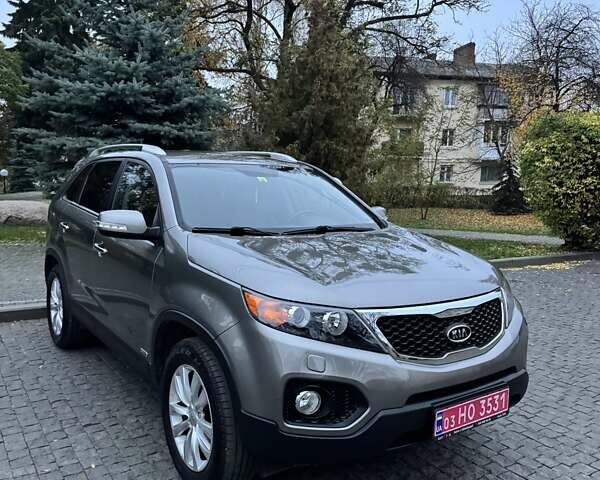 Серый Киа Соренто, объемом двигателя 2.2 л и пробегом 217 тыс. км за 15200 $, фото 8 на Automoto.ua
